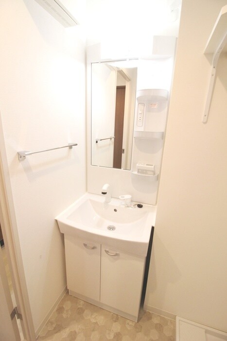 物件内観写真10　(洗面)