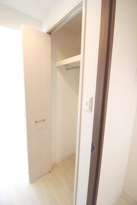 物件内観写真13　(収納)