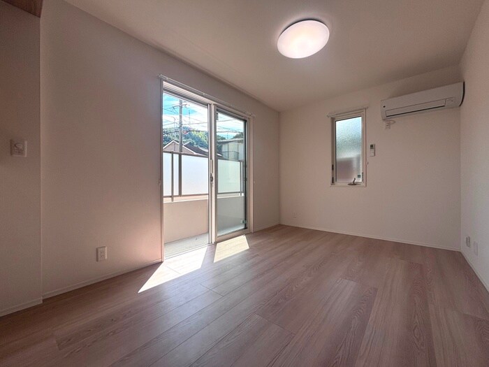 物件内観写真7　(居室)