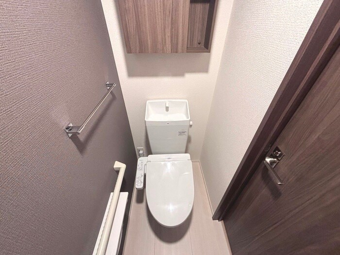 物件内観写真13　(トイレ)
