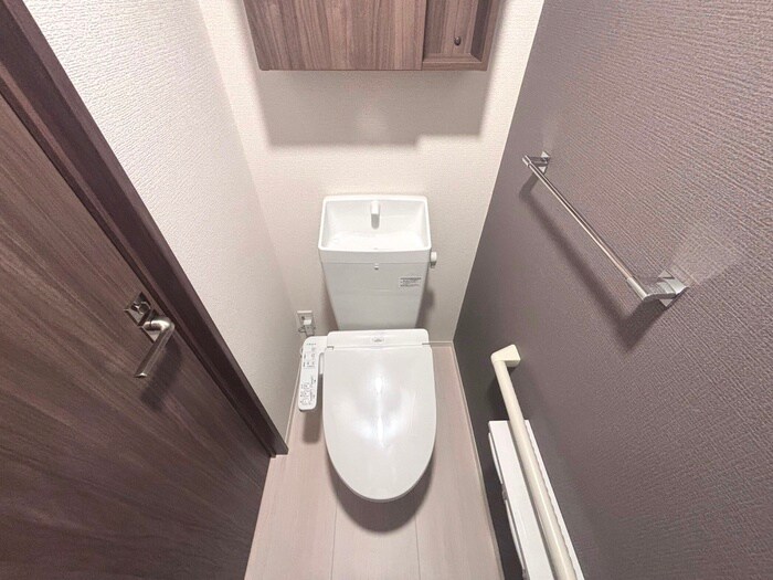 物件内観写真13　(トイレ)