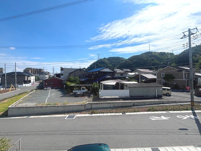 物件内観写真21　(室内からの展望)