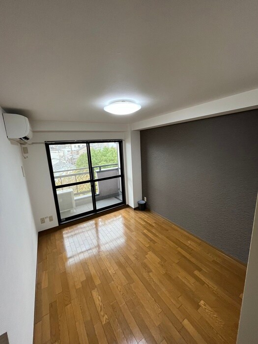 物件内観写真12　(居室)