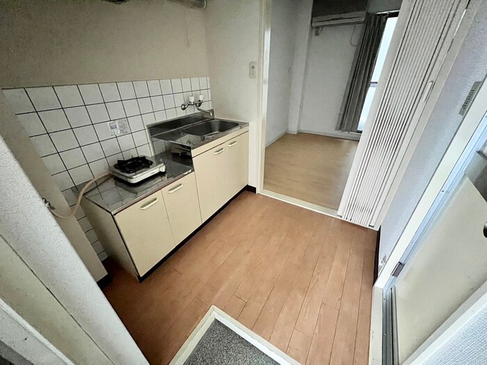 物件内観写真10　(廊下)