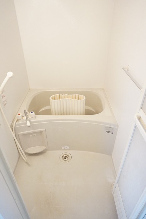 物件内観写真9　(バス／シャワールーム等)