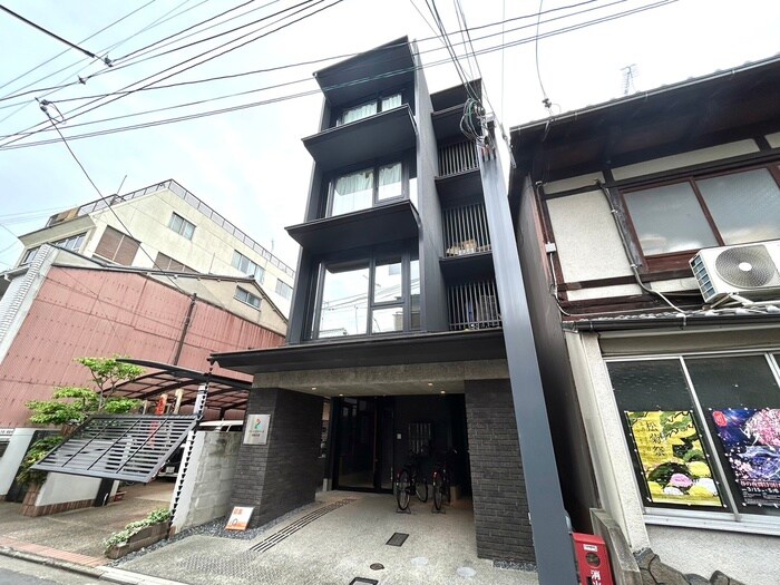 物件外観写真2　(外観写真)