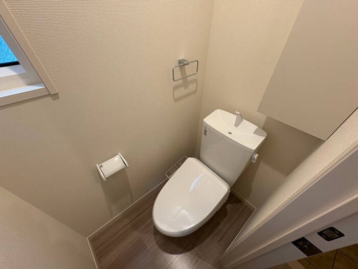 物件内観写真11　(トイレ)