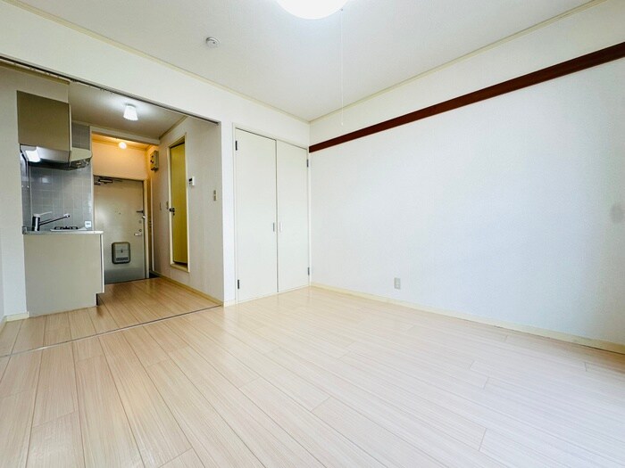 物件内観写真17　(居室)