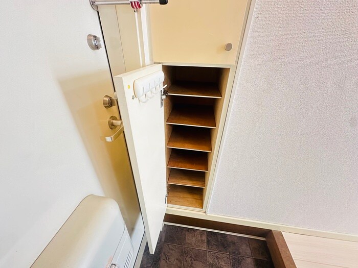 物件内観写真20　(靴箱)