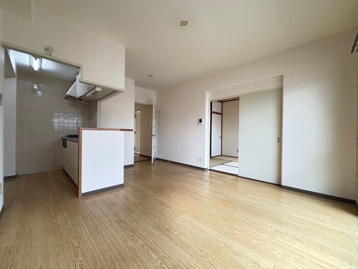 物件内観写真7　(居室)