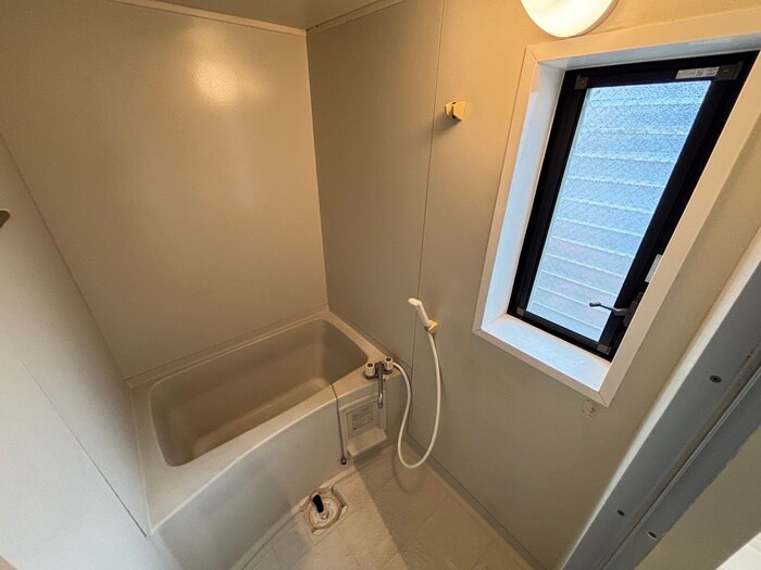 物件内観写真12　(バス／シャワールーム等)