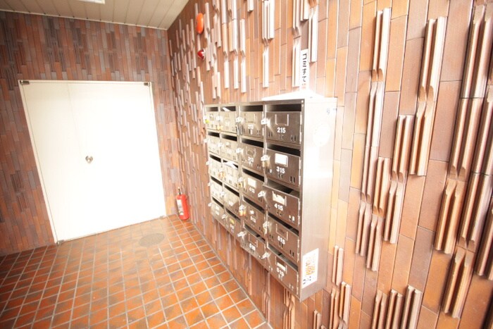 物件外観写真3　(建物設備)