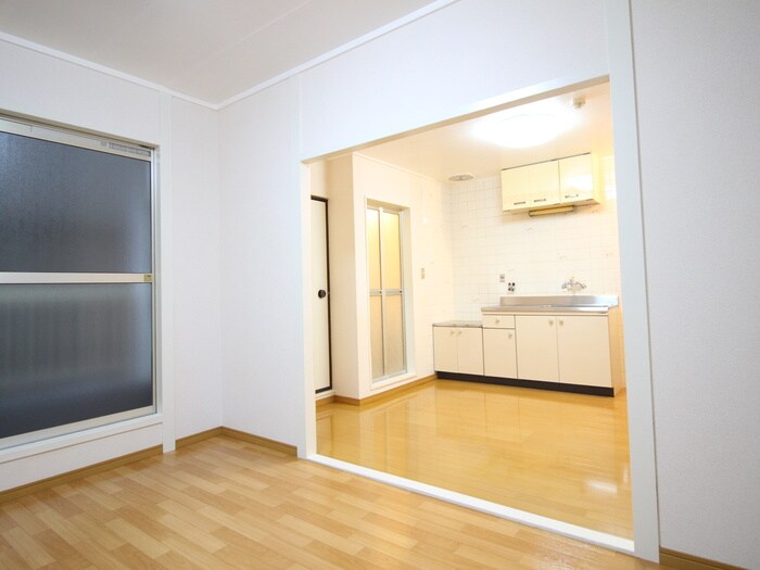 物件内観写真10　(居室)