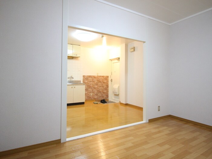 物件内観写真11　(居室)