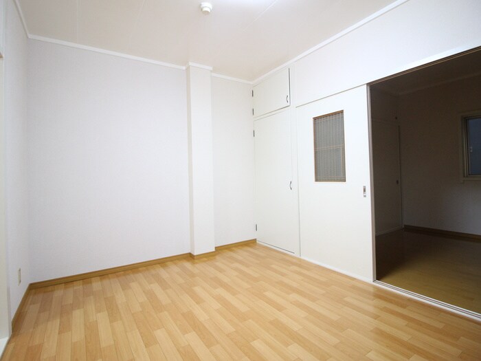 物件内観写真19　(居室)
