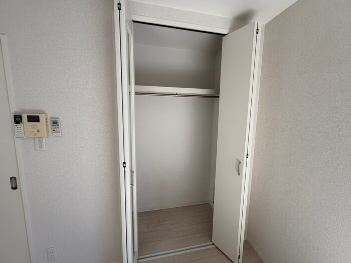 物件内観写真15　(収納)