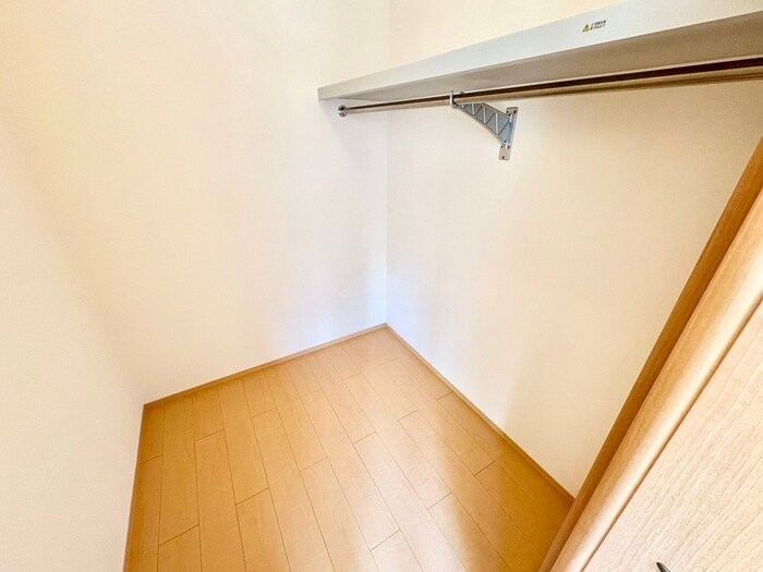 物件内観写真9　(収納)