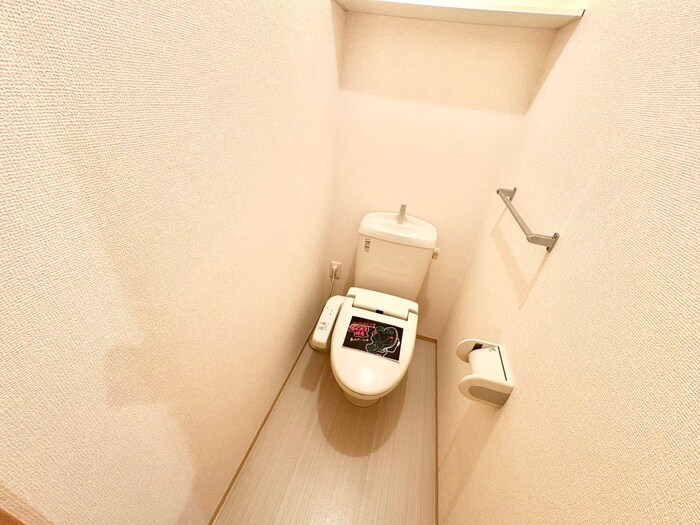 物件内観写真13　(トイレ)