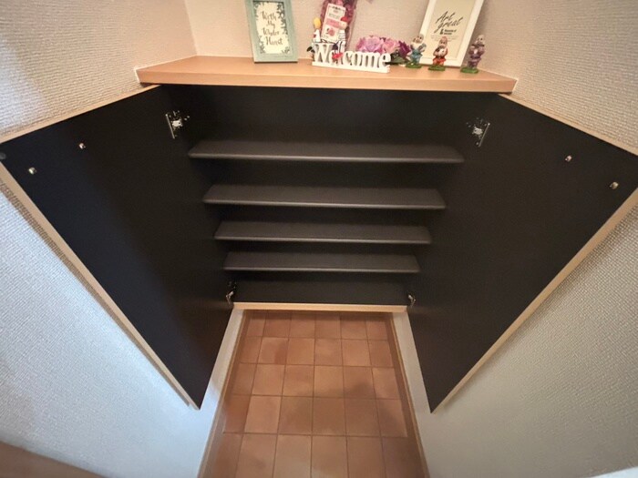 物件内観写真14　(靴箱)