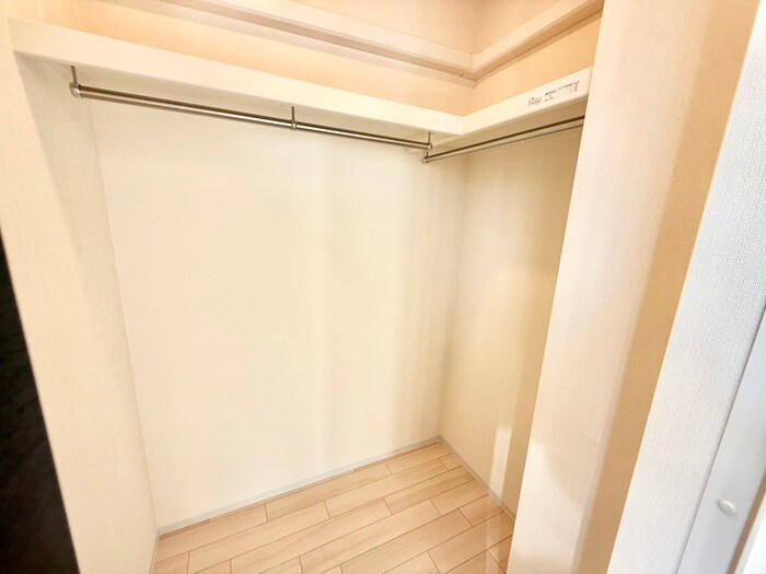 物件内観写真16　(収納)