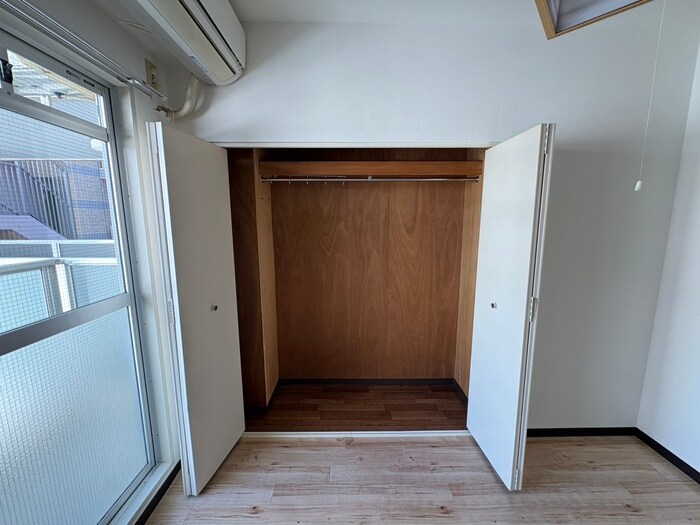 物件内観写真15　(収納)