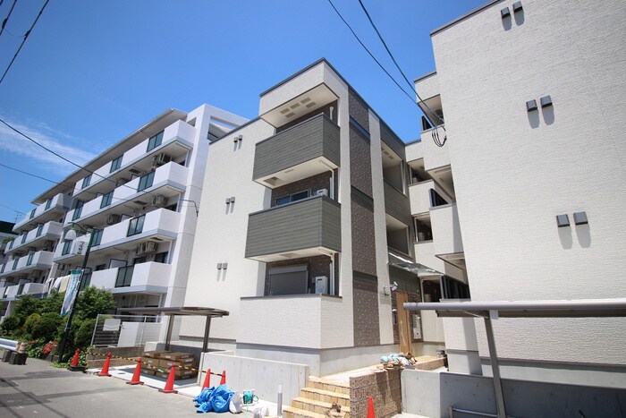 物件外観写真1　(外観写真)