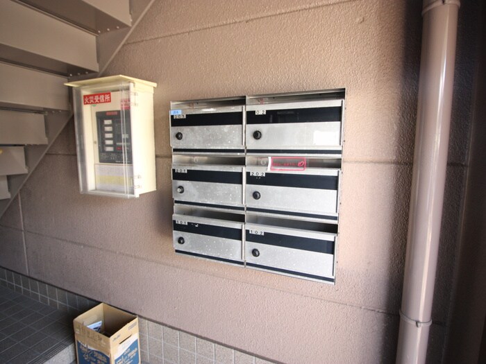 物件外観写真4　(建物設備)