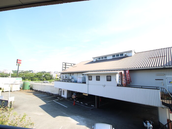 物件内観写真19　(室内からの展望)