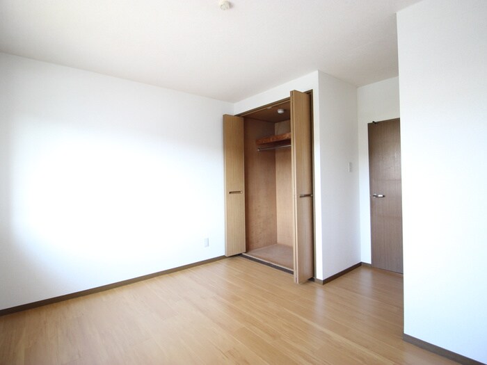 物件内観写真21　(居室)