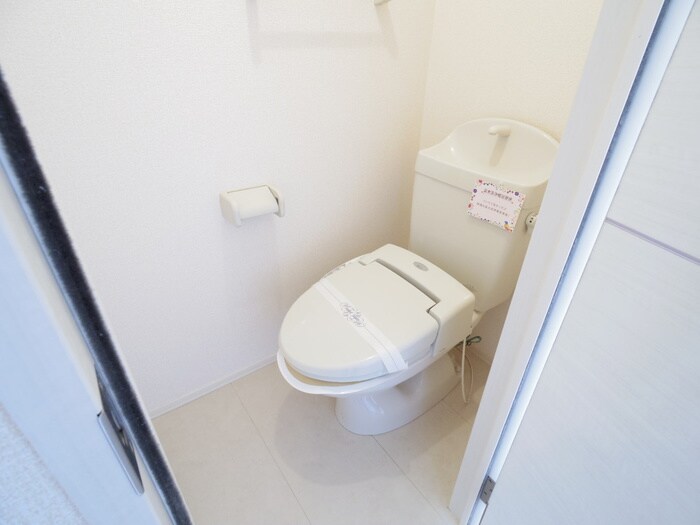 物件内観写真16　(トイレ)