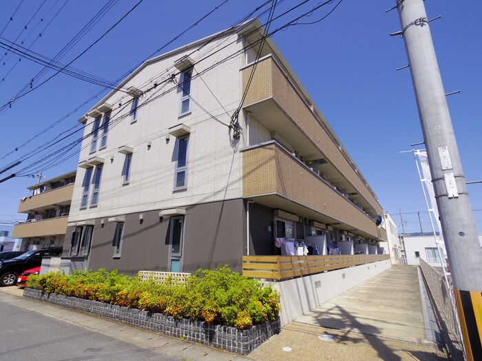 物件外観写真3　(外観写真)