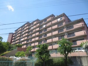 朝日プラザ高槻ｲｰｽﾄﾋﾙｽﾞ(712)外観写真