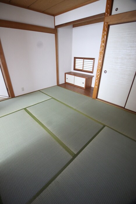 物件内観写真14　(居室)