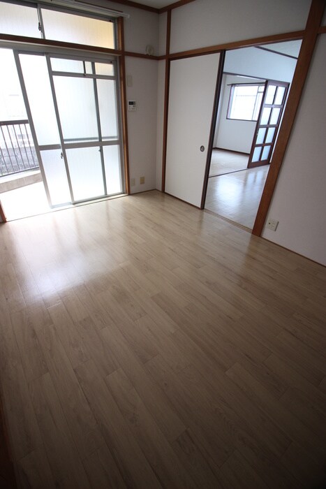 物件内観写真15　(居室)