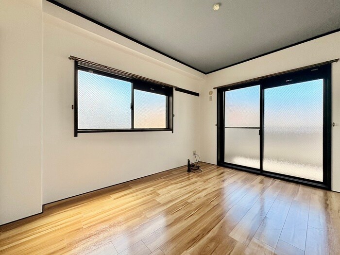 物件内観写真17　(居室)