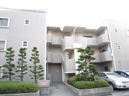 サンクレ－ル 岡本外観写真