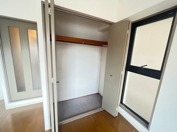 物件内観写真15　(収納)