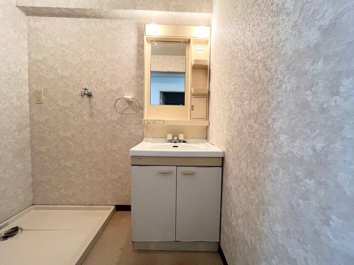 物件内観写真11　(洗面)