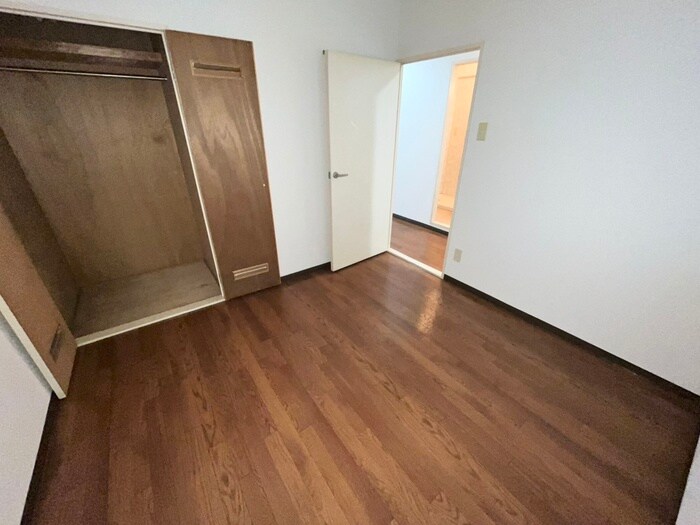 物件内観写真12　(居室)