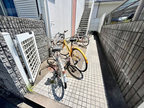 駐輪場