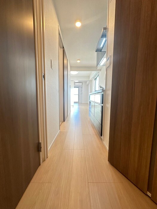 物件内観写真19　(廊下)