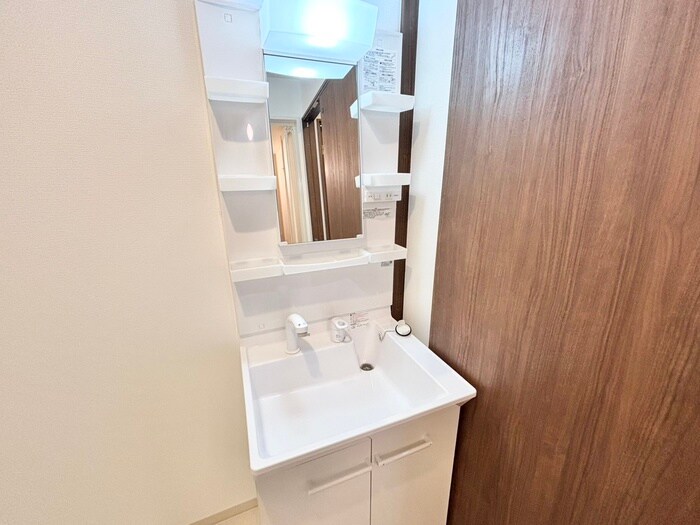 物件内観写真13　(洗面)