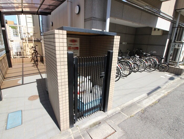 物件外観写真6　(建物設備)