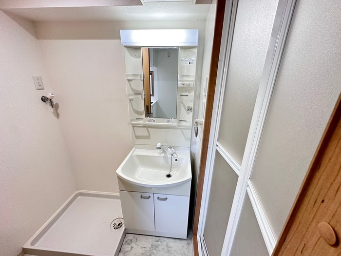 物件内観写真12　(洗面)