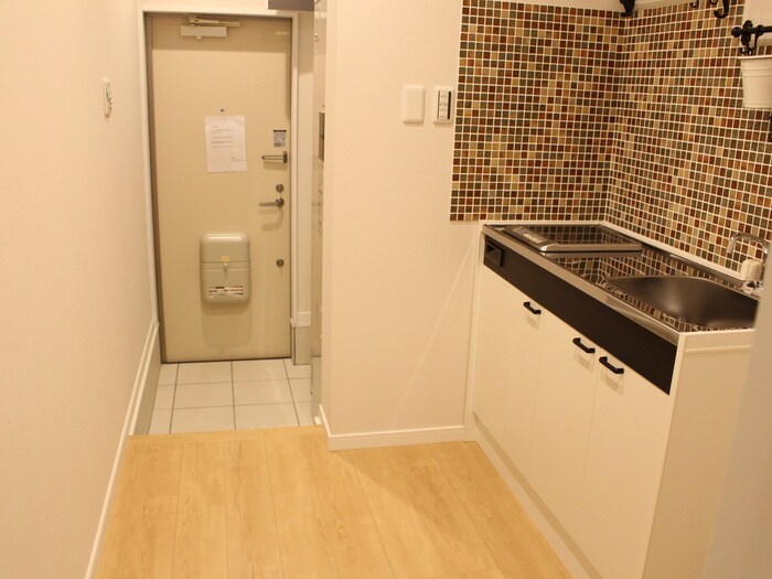 物件内観写真9　(廊下)