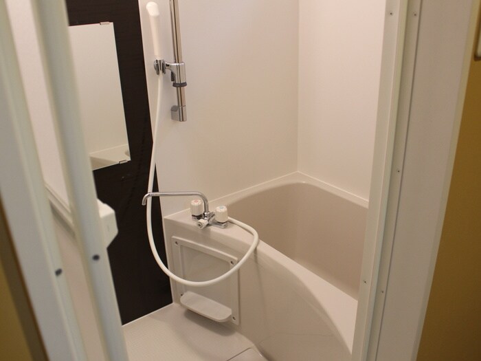 物件内観写真12　(バス／シャワールーム等)