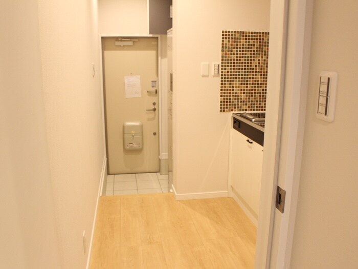 物件内観写真22　(廊下)