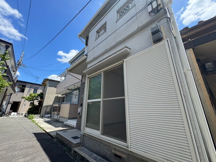 物件外観写真3　(外観写真)