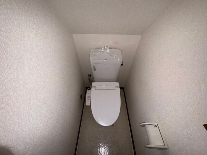 物件内観写真12　(トイレ)