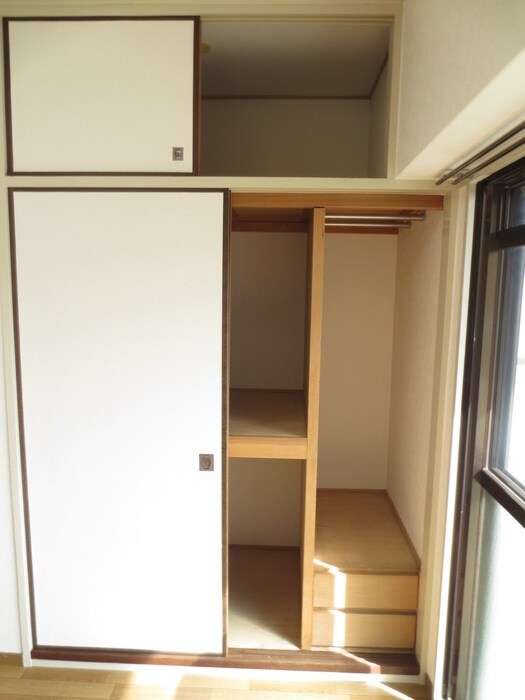 物件内観写真21　(収納)